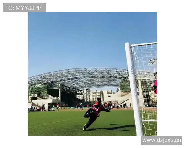 杨娜专访:探寻足球领域成功的秘诀与背后故事 杨娜专访:探寻足球领域成功的秘诀与背后故事